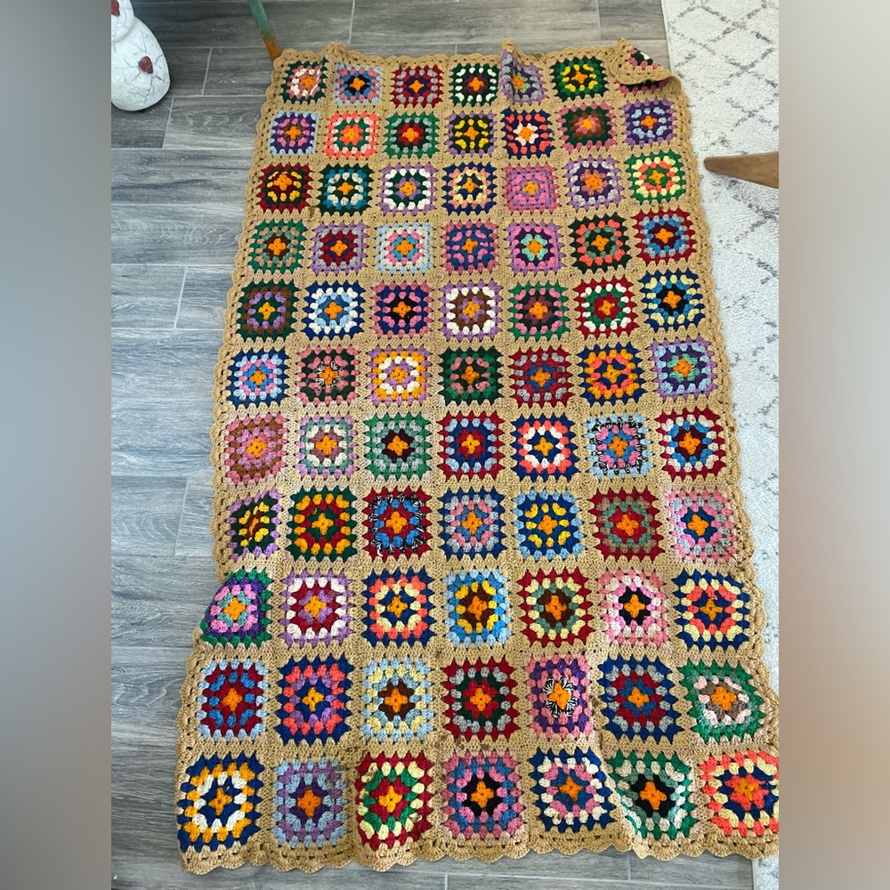 Granny Square Throw Blanket “Rosanne Style” 41”/68” approx - Picture 5 of 9